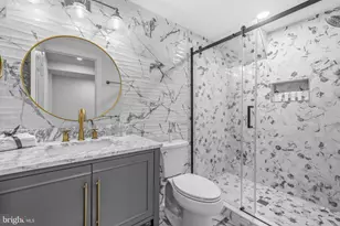9800 Bolton Village Ct, Fairfax, VA 22032 - Photo 48