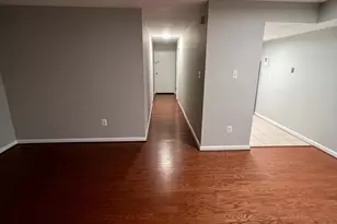 10029 Fair Woods Dr, Fairfax, VA 22030 - Photo 4