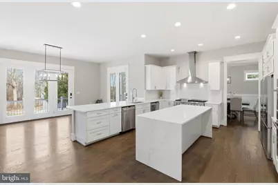 10602 Oak Place, Fairfax, VA 22030 - Photo 18