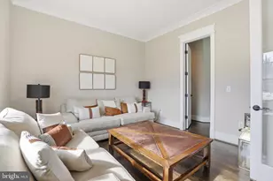 10602 Oak Pl, Fairfax, VA 22030 - Photo 14