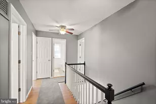 10228 Shiloh St, Fairfax, VA 22030 - Photo 24