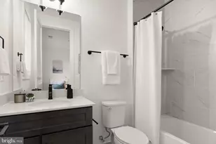 10634 Pocket Pl, Fairfax, VA 22030 - Photo 40