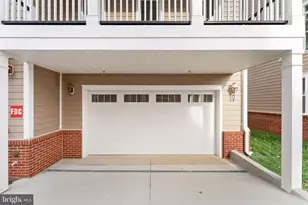 10634 Pocket Pl, Fairfax, VA 22030 - Photo 52
