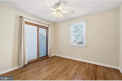 4038 Chestnut Street, Fairfax, VA 22030 - Photo 16