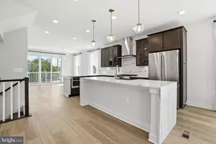 3599 Aster St, Fairfax, VA 22030 - Photo 10