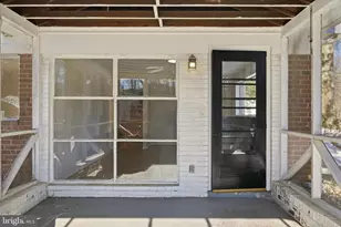 9732 St Andrews Dr, Fairfax, VA 22030 - Photo 56