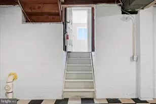 9732 St Andrews Dr, Fairfax, VA 22030 - Photo 52