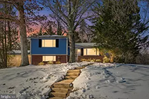 9732 St Andrews Dr, Fairfax, VA 22030 - Photo 76