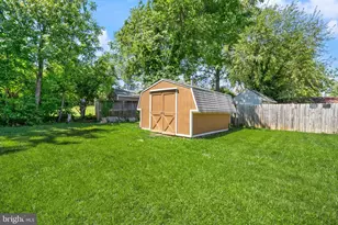 4026 Chestnut St, Fairfax, VA 22030 - Photo 34