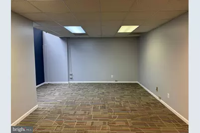 10195 Main Street #T, Fairfax, VA 22031 - Photo 12