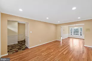 3236 Cambridge Ct, Fairfax, VA 22030 - Photo 8