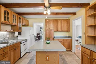 9906 Colony Rd, Fairfax, VA 22030 - Photo 12
