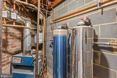 4235 Chain Bridge Road, Fairfax, VA 22030 - Photo 54