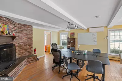 4235 Chain Bridge Road, Fairfax, VA 22030 - Photo 16