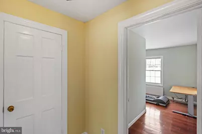 4235 Chain Bridge Road, Fairfax, VA 22030 - Photo 22