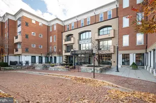 10328 Sager Ave, Fairfax, VA 22030 - Photo 22