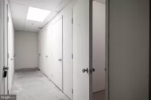 10328 Sager Ave, Fairfax, VA 22030 - Photo 30