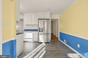 4027 Maple St, Fairfax, VA 22030 - Photo 18