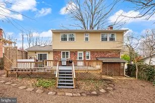 3213 Fair Woods Pkwy, Fairfax, VA 22030 - Photo 30