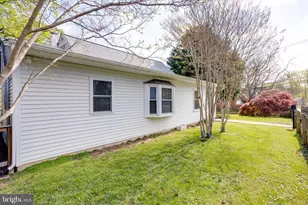 10816 Crest St, Fairfax, VA 22030 - Photo 30
