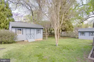 10816 Crest St, Fairfax, VA 22030 - Photo 24