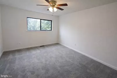 11104 Snug Haven Lane, Fairfax, VA 22030 - Photo 8