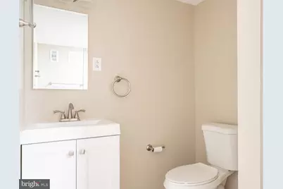 3903 Fairview Drive, Fairfax, VA 22030 - Photo 32