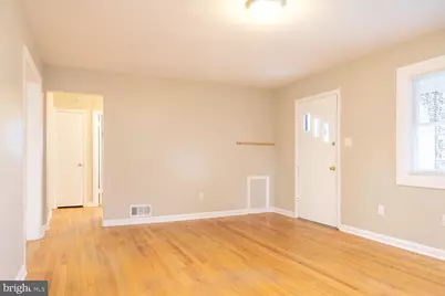 3903 Fairview Drive, Fairfax, VA 22030 - Photo 6