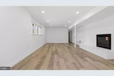 10001 Boxford Court, Fairfax, VA 22030 - Photo 12