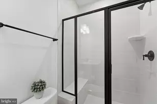 10820 Willow Ter, Fairfax, VA 22031 - Photo 40