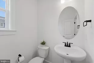 10820 Willow Ter, Fairfax, VA 22031 - Photo 14