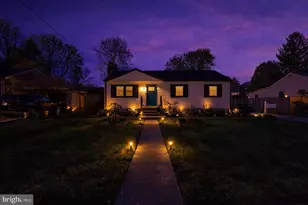 10205 Sager Ave, Fairfax, VA 22030 - Photo 2