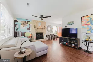 10205 Sager Ave, Fairfax, VA 22030 - Photo 6