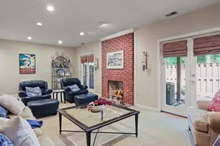 10204 Aspen Willow Dr, Fairfax, VA 22032 - Photo 30