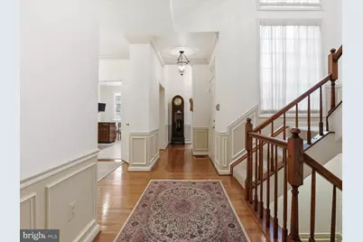 10204 Aspen Willow Drive, Fairfax, VA 22032 - Photo 4