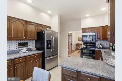 10204 Aspen Willow Drive, Fairfax, VA 22032 - Photo 14