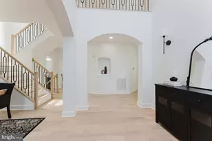 4318 Chancery Park Dr, Fairfax, VA 22030 - Photo 20