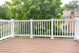 10590 Red Oak St, Fairfax, VA 22030 - Photo 24