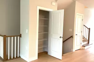 10590 Red Oak St, Fairfax, VA 22030 - Photo 12