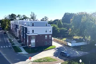 10590 Red Oak St, Fairfax, VA 22030 - Photo 54