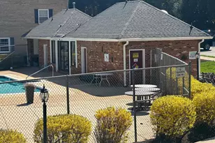 3945 Lyndhurst Dr, Fairfax, VA 22030 - Photo 28