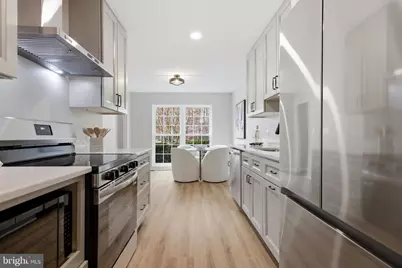 3262 Cambridge Court, Fairfax, VA 22030 - Photo 6