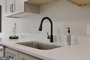 3262 Cambridge Ct, Fairfax, VA 22030 - Photo 18