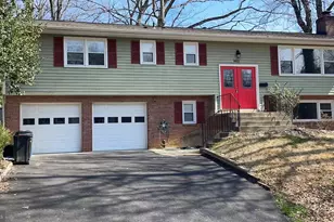 9821 Hampton Ln, Fairfax, VA 22030 - Photo 1