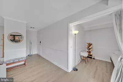 10725 W West Drive #303, Fairfax, VA 22030 - Photo 8