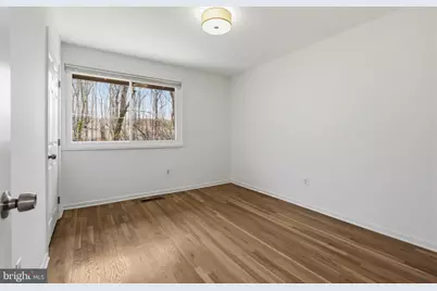 10009 Fair Woods Drive, Fairfax, VA 22030 - Photo 16