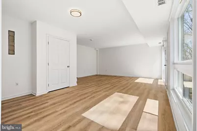 10009 Fair Woods Drive, Fairfax, VA 22030 - Photo 8