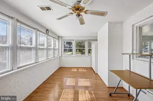 3610 Parklane Rd, Fairfax, VA 22030 - Photo 30