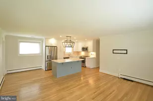 3817 Ren Rd, Fairfax, VA 22030 - Photo 4