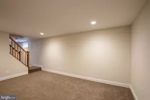 3817 Ren Rd, Fairfax, VA 22030 - Photo 30